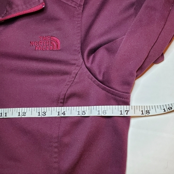 The North Face Galaxy Tech Glacier 1/4 Zip Fleece Sz S - Picture 10 of 11